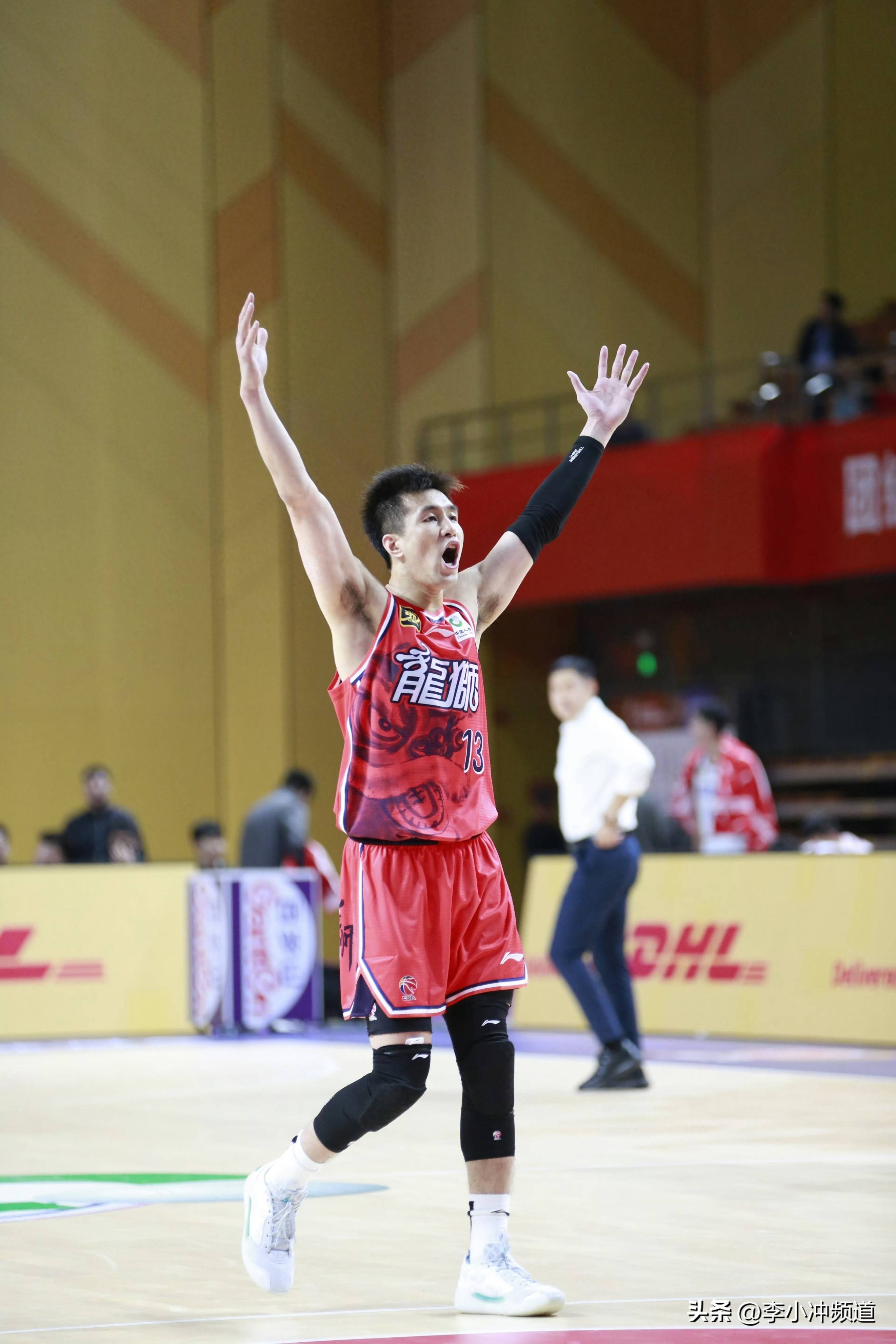 九游电脑版-赛地聚焦：CBA季后赛今晚热度飙升，比利亚雷亚尔止住颓势，底气十足，资深球员宣示担当的简单介绍-九游电脑版