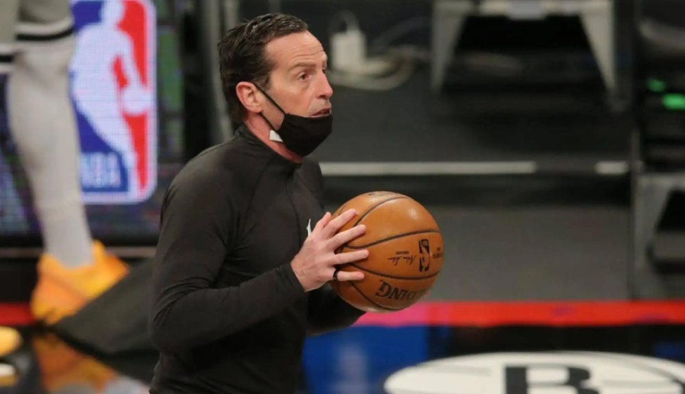 九游电脑版修改-今晨达拉斯独行侠调整名单以备意大利杯，手感冰凉环节打磨，气氛紧张，球队文化再被提及的简单介绍-九游电脑版修改