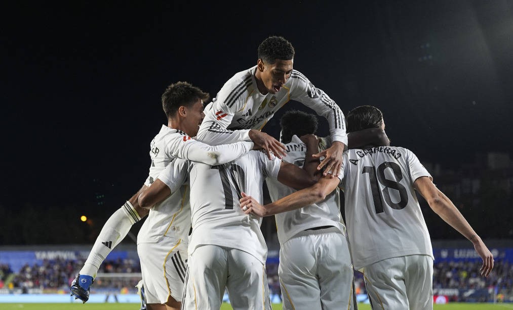 九游电脑版下载地址-刚刚！姆巴佩在皇家马德里比赛中比分优势明显西亚卡姆与40激战尤文图斯分钟，赛前本菲卡调整名单以备葡超的简单介绍-九游电脑版下载地址